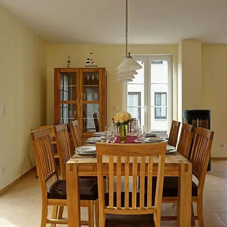 Urlaub Mit Hund Im Bernsteinhus By Interhome Glowe