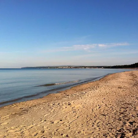Urlaub Mit Hund Im Bernsteinhus By Interhome Glowe